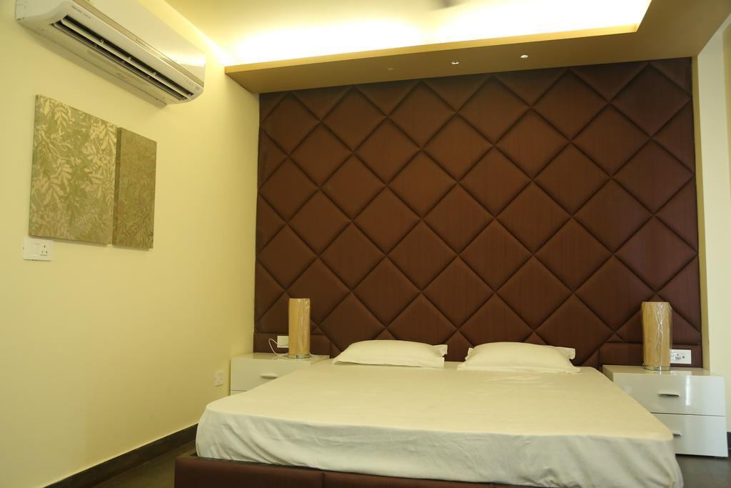 Hotel Hardy'S World Ludhiana Habitación foto